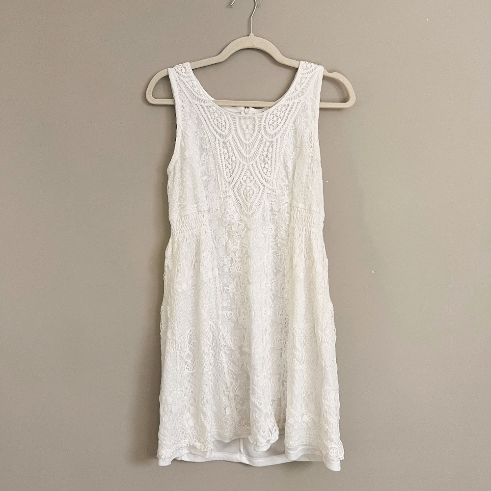 White Lace Detailed Dress